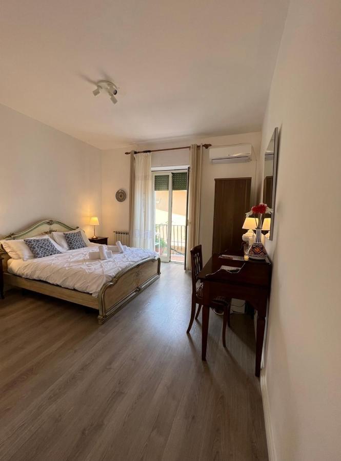 Double Room Mountain View