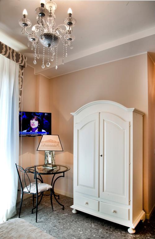 Double Room,752216705:JPEG