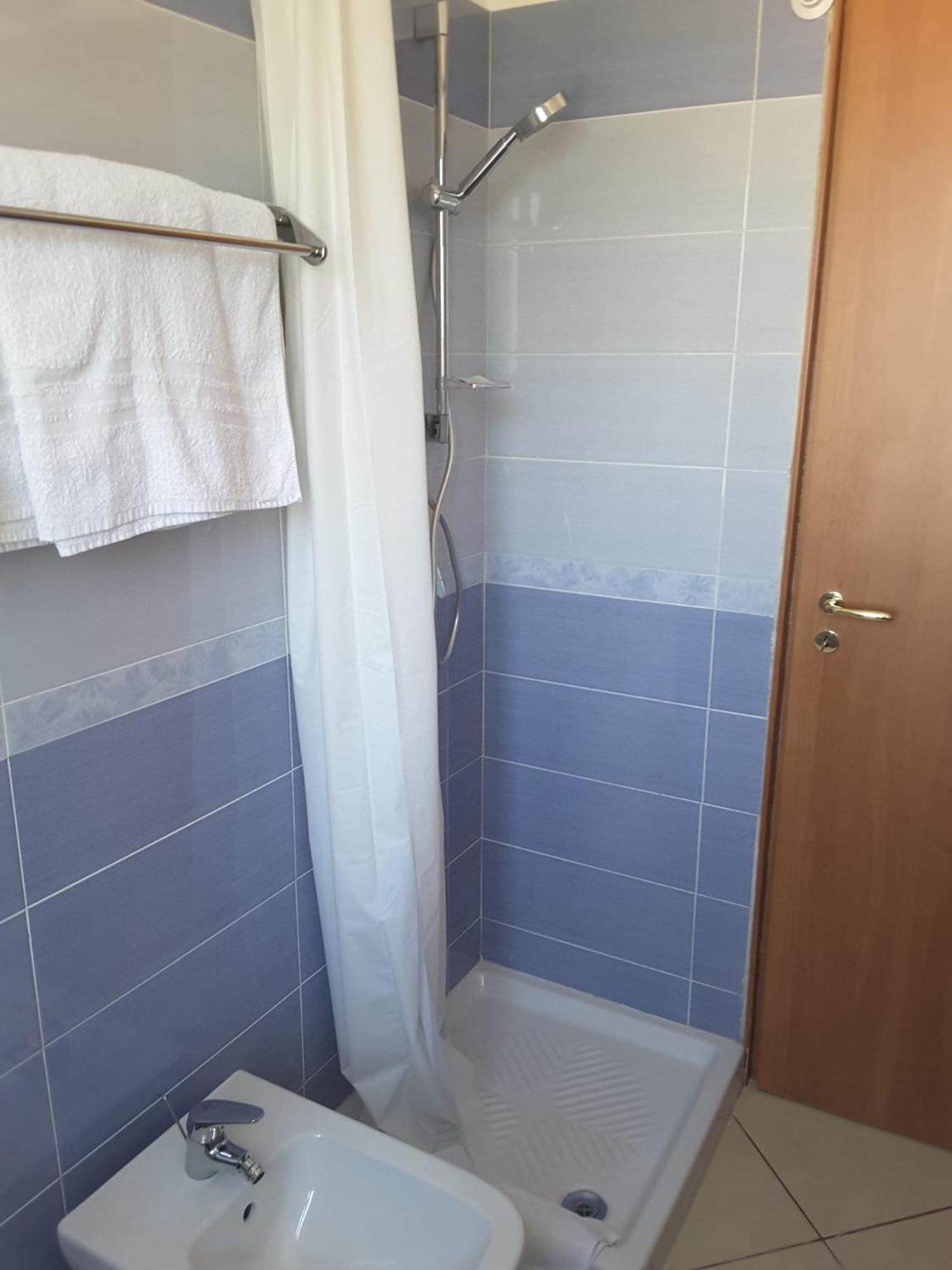 Double Room Private Bathroom