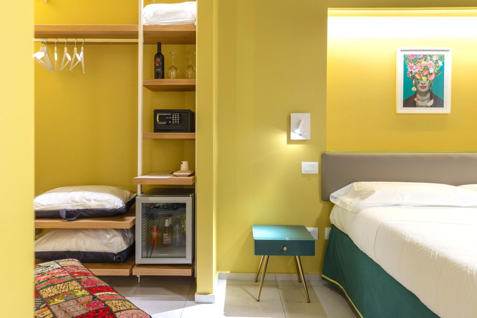 Double Room Private Bathroom