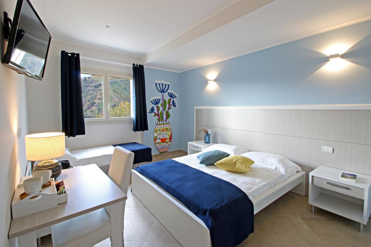 Comfort Triple Room