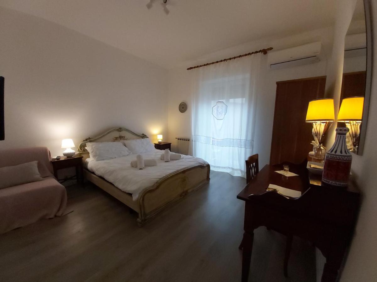 Double Room Mountain View