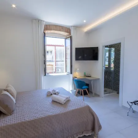 Villa Valverde Apartments E B&B-2
