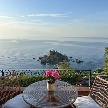 La Bergerie Isolabella Sea View B & B-2