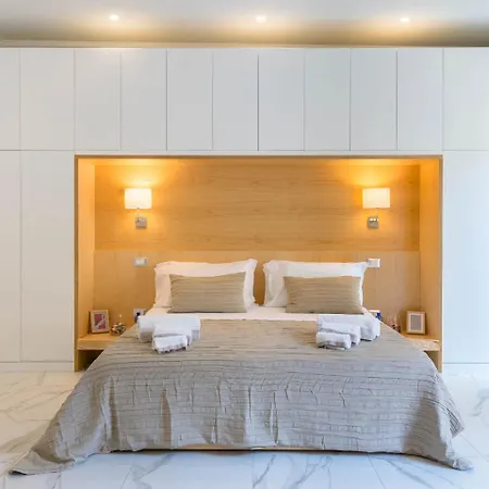 Luxury Suite Corso Umberto-3